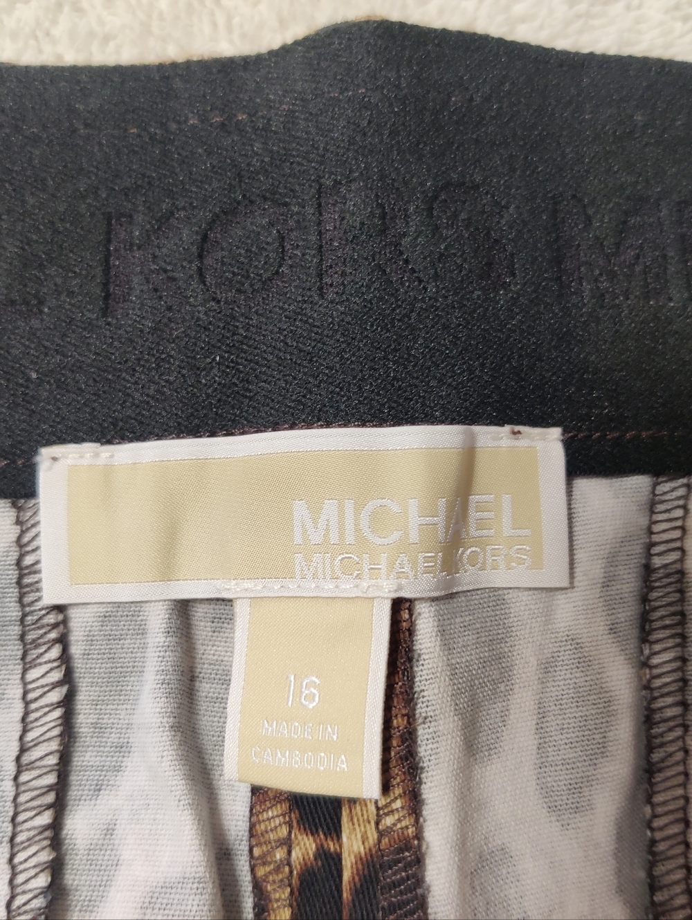 Michael Kors Leopard Print Straight-Leg Pants - Picture 5 of 5
